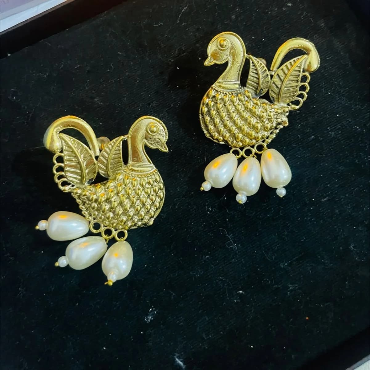 Antique Gold Swan Pearl Studs